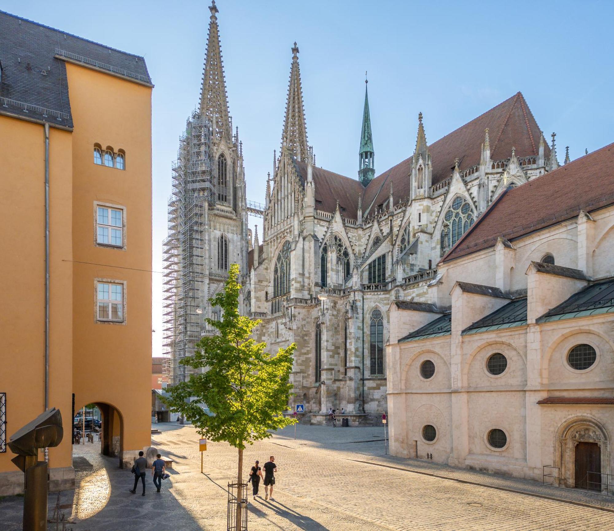 Herzogshof - Boutique-Hotel Am Dom Ratisbona Exterior foto